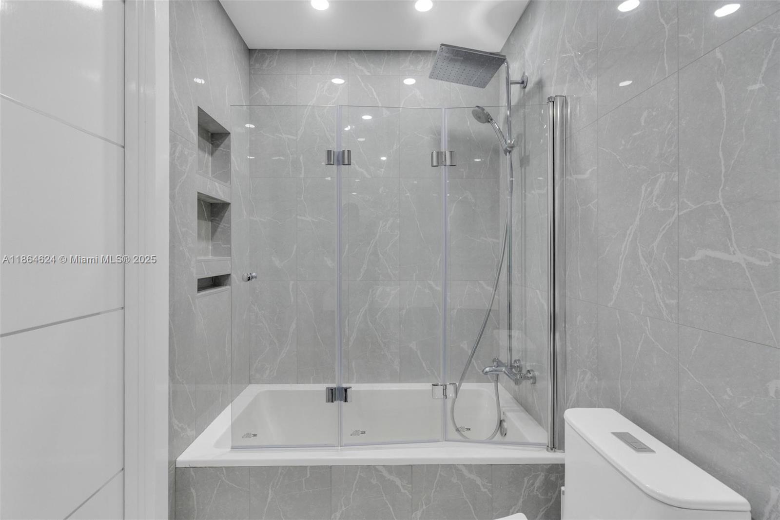 DEL PRADO MARINA - Residential