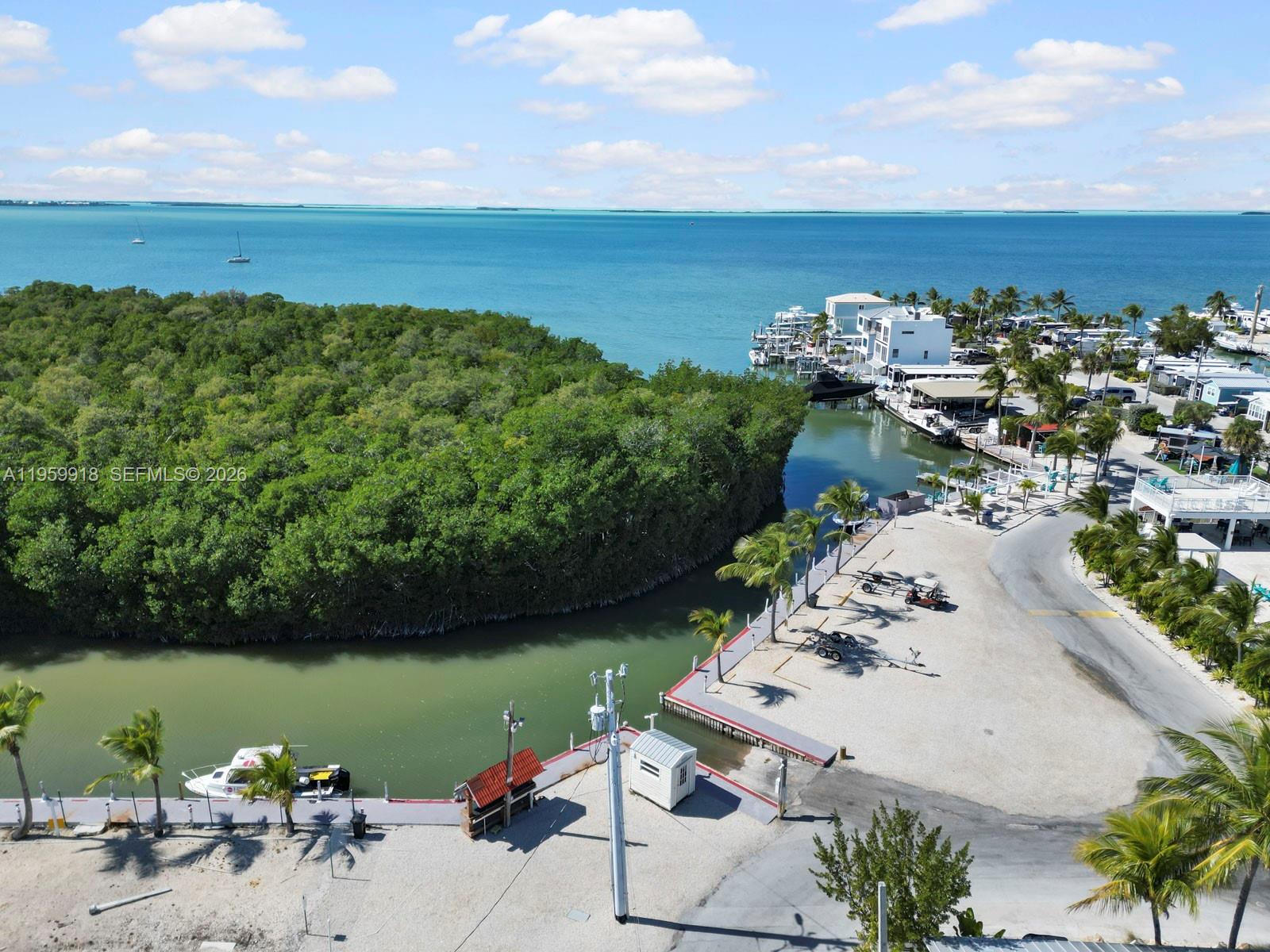 CALUSA CAMPGROUND - Residential