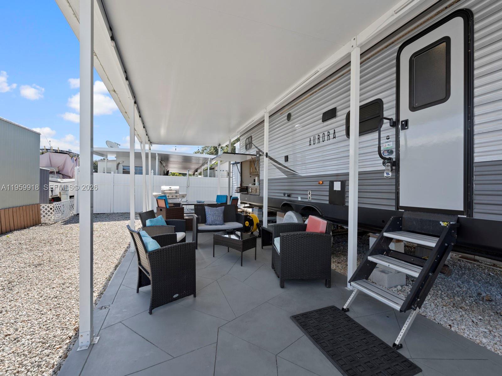 CALUSA CAMPGROUND - Residential