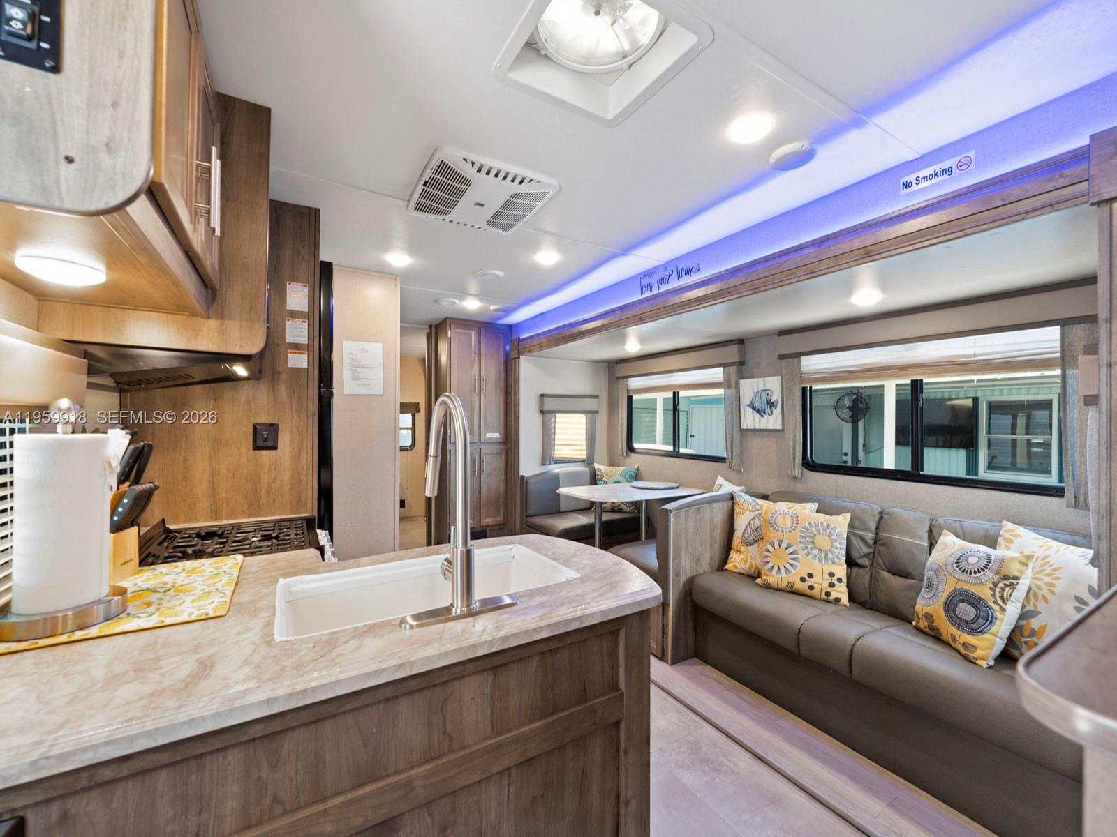 CALUSA CAMPGROUND - Residential