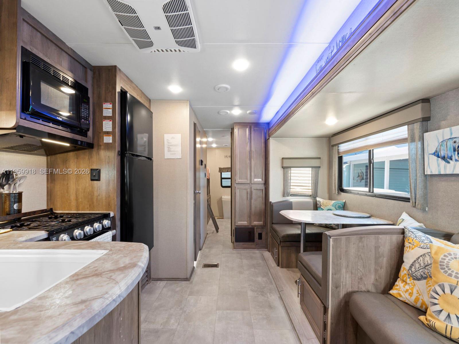 CALUSA CAMPGROUND - Residential