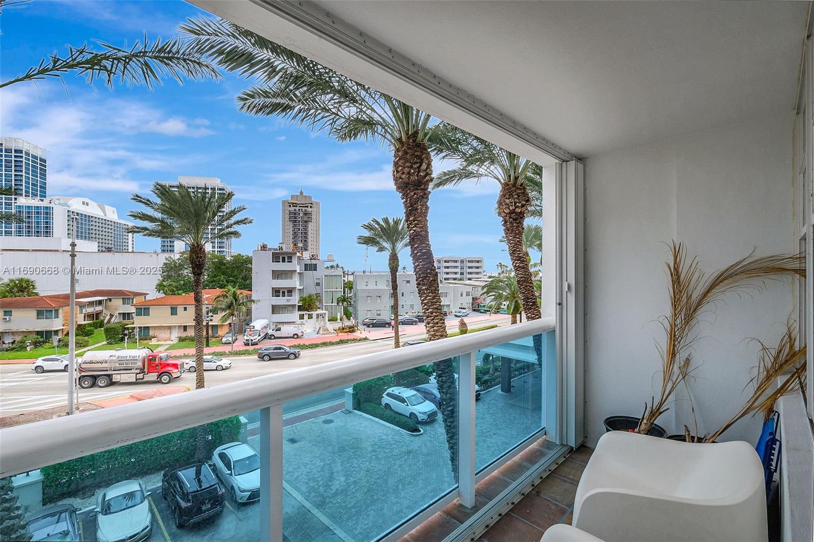 AQUASOL CONDO - Residential