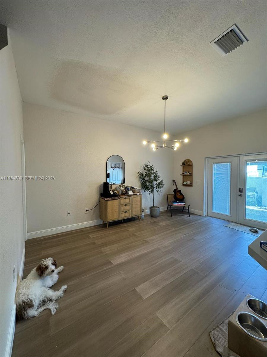 TOWNGATE NORTH - Residential