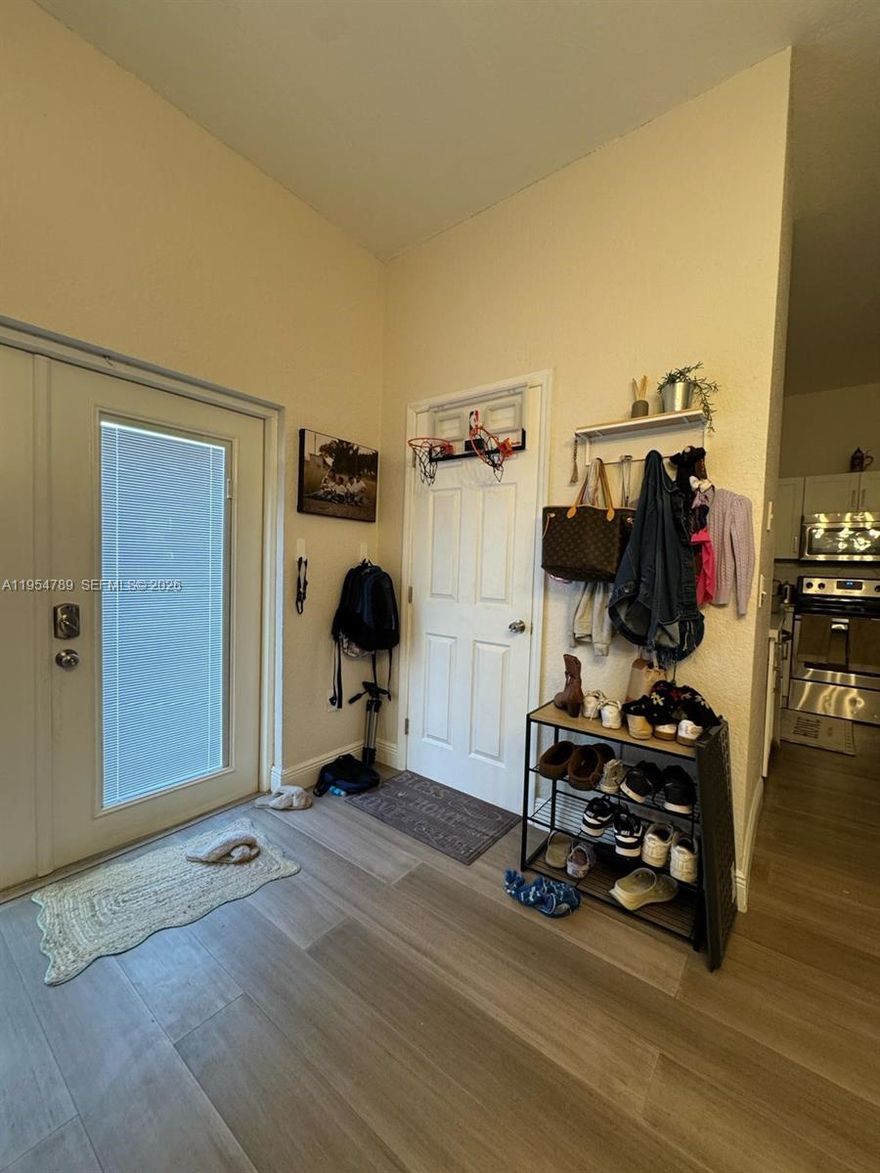 Beautifully maintained townhome located in the Keys Gate community of Arbor Park, offering comfort, space, and modern convenience. This spacious residence features 4 bedrooms and 3 full bathrooms, thoughtfully designed for flexible living. The first floor includes one bedroom and a full bathroom, perfect for guests, extended family, or a home office, along with an open and inviting layout ideal for everyday living and entertaining. The kitchen is equipped with stainless steel appliances, ample cabinetry, and generous counter space, seamlessly connecting to the living and dining areas. Upstairs, you’ll find three bedrooms and two full bathrooms, including a spacious primary suite with plenty of closet space and a private bathroom. This townhome also offers a one-car garage plus driveway, providing convenient parking and extra storage. Residents enjoy access to community amenities, including parks, swimming pool, a clubhouse, and a gym—perfect for an active and social lifestyle. The gated community provides added peace of mind, and association dues conveniently include internet and cable services. Ideally located near shopping centers, schools, and major highways, with easy access to the Turnpike, this home combines comfort, location, and value. A wonderful opportunity to enjoy modern living in a well-established community.