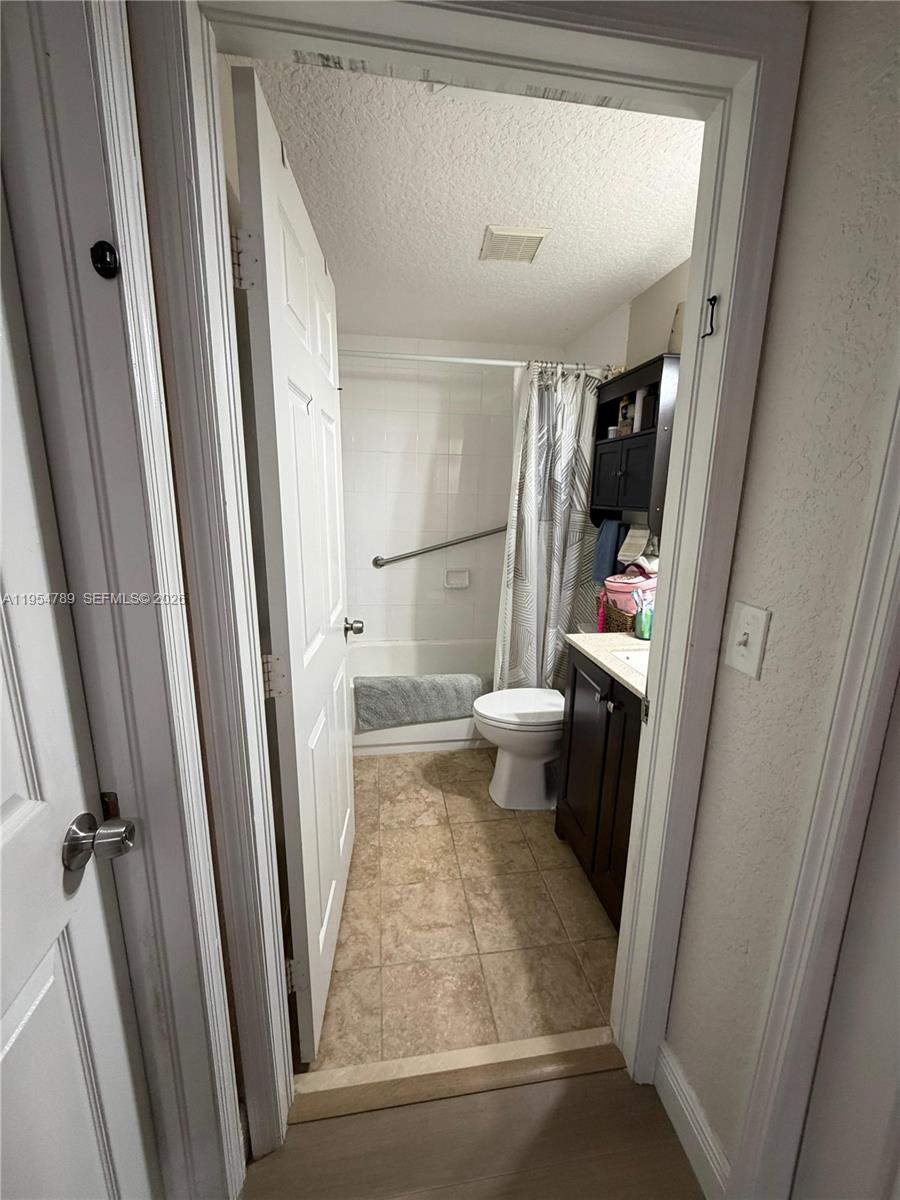 TOWNGATE NORTH - Residential