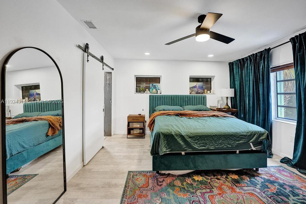 PGA NATIONAL GOLF CLUB ES - Residential Lease