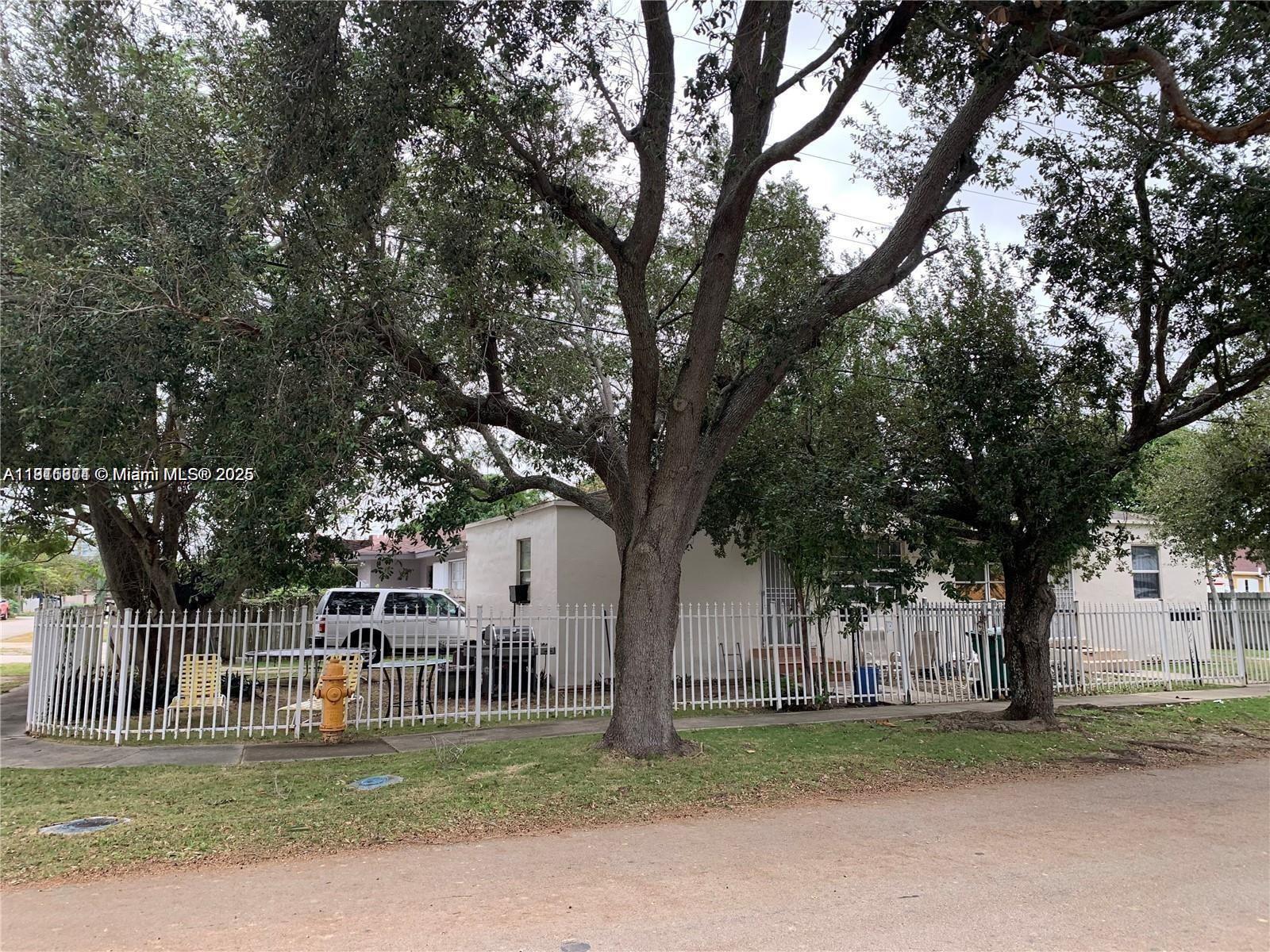 BELLCAMP MANOR - Residential Income