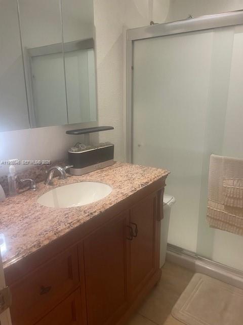 SO MIAMI HEIGHTS MANOR - Residential