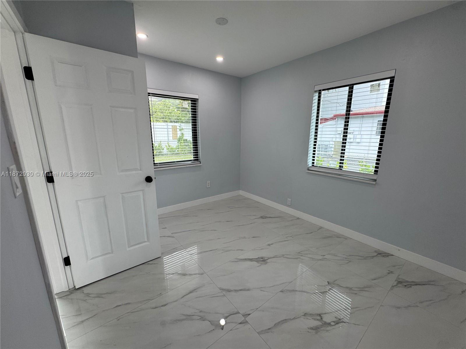 CARL BYOIR - Residential Lease