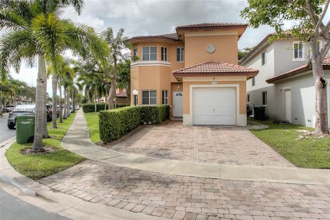 Photo of 4126 NE 11th Dr, Homestead, FL 33033 (MLS # A11891613)