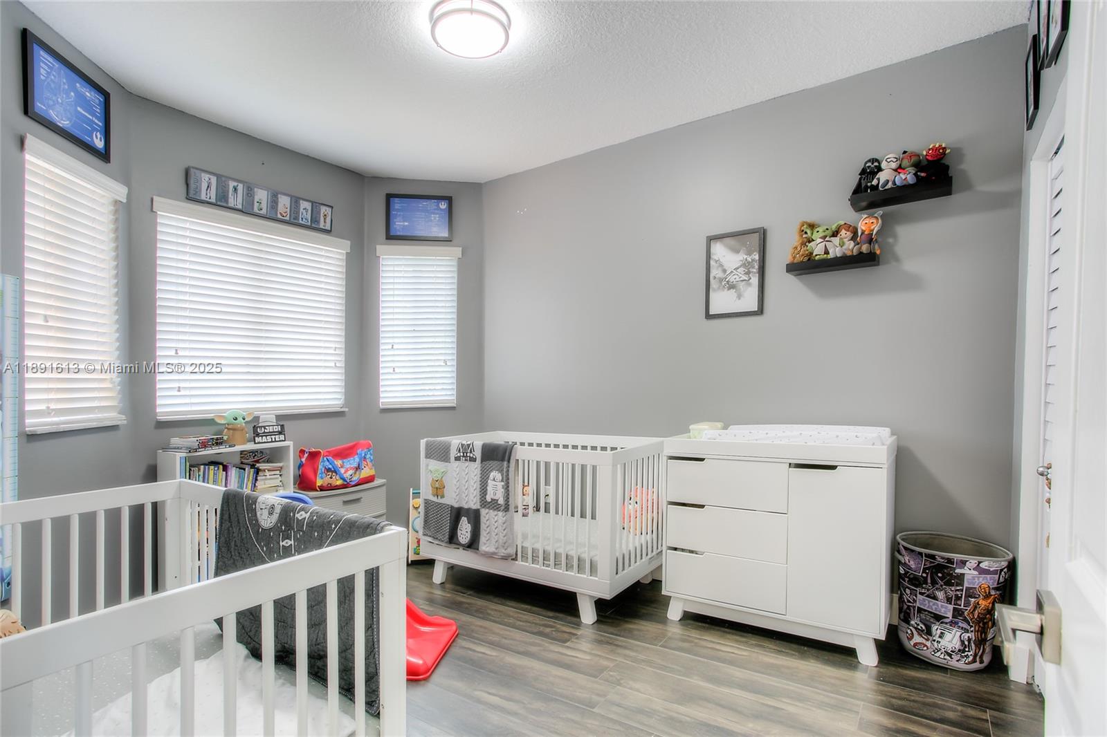 MARIANAS HOMES - Residential