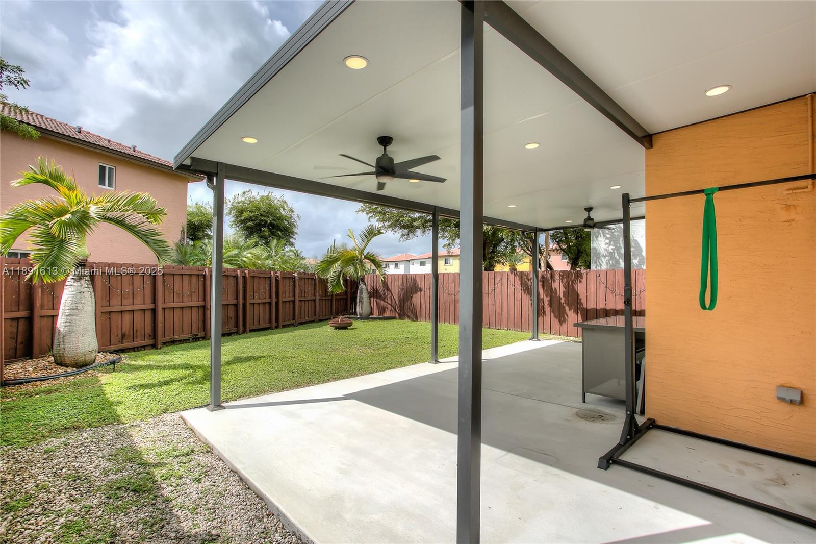 MARIANAS HOMES - Residential