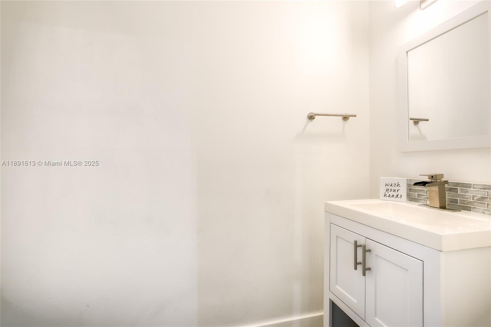 MARIANAS HOMES - Residential