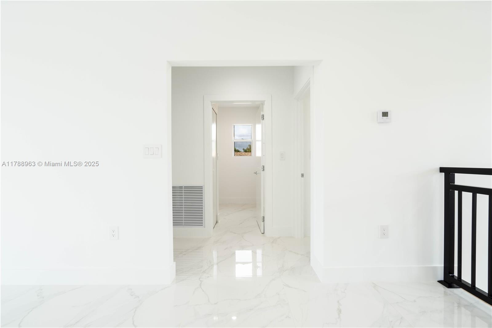 BRICKELL ESTATES - Residential