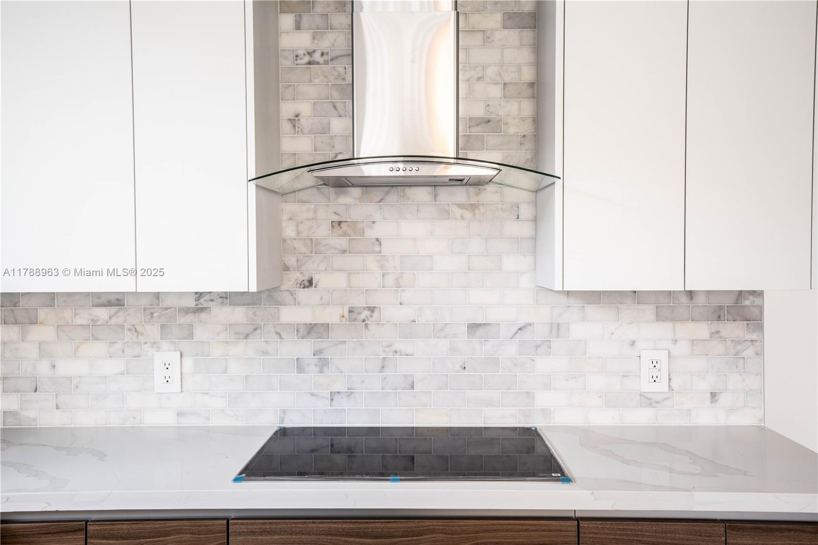 BRICKELL ESTATES - Residential