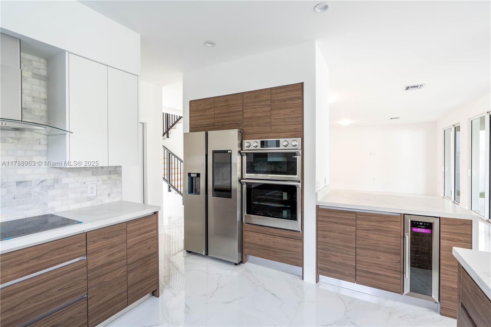 BRICKELL ESTATES - Residential