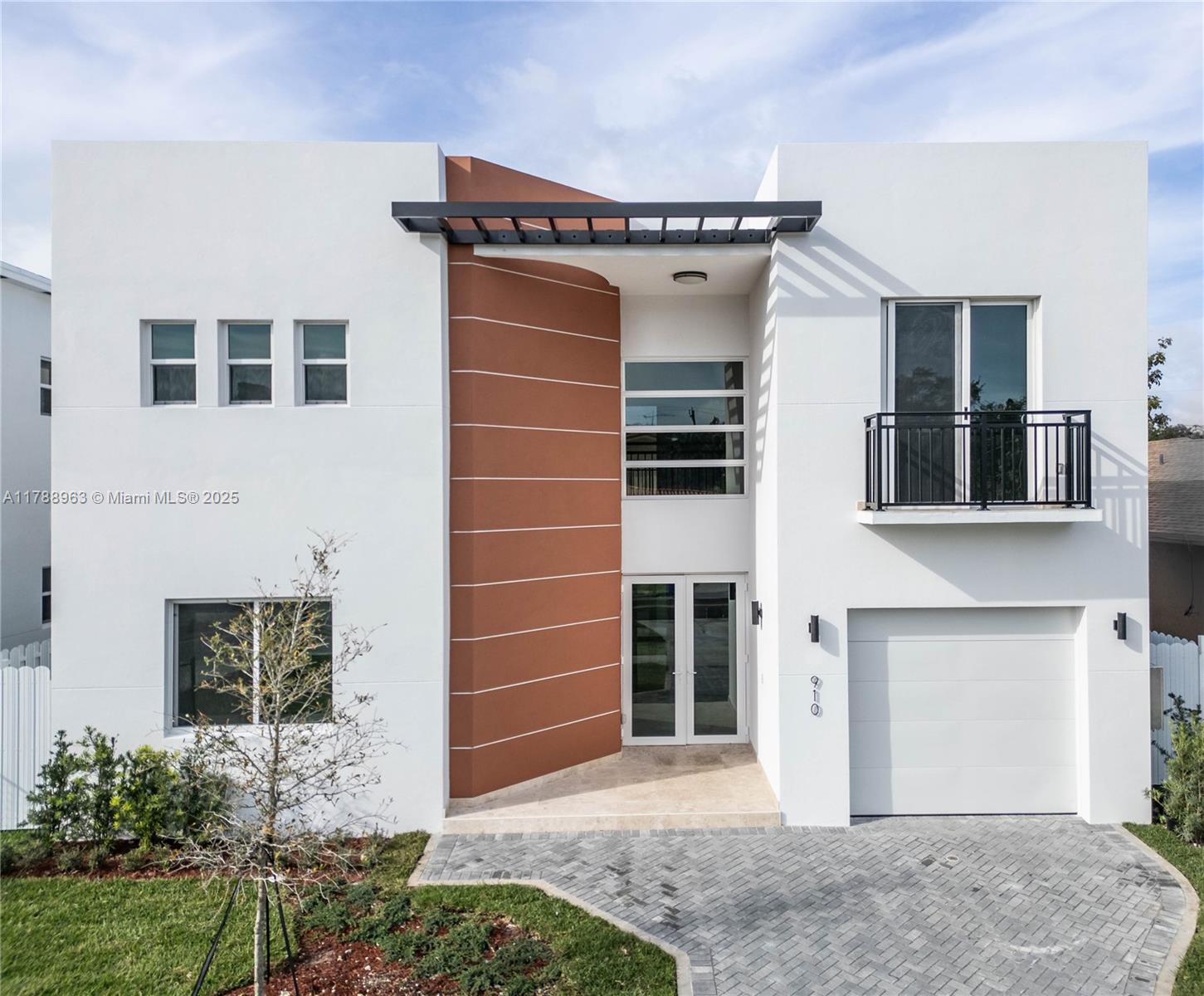 Property for Sale at 910 Sw 24th Rd, Miami, Broward County, Florida - Bedrooms: 4 
Bathrooms: 4  - $2,850,000