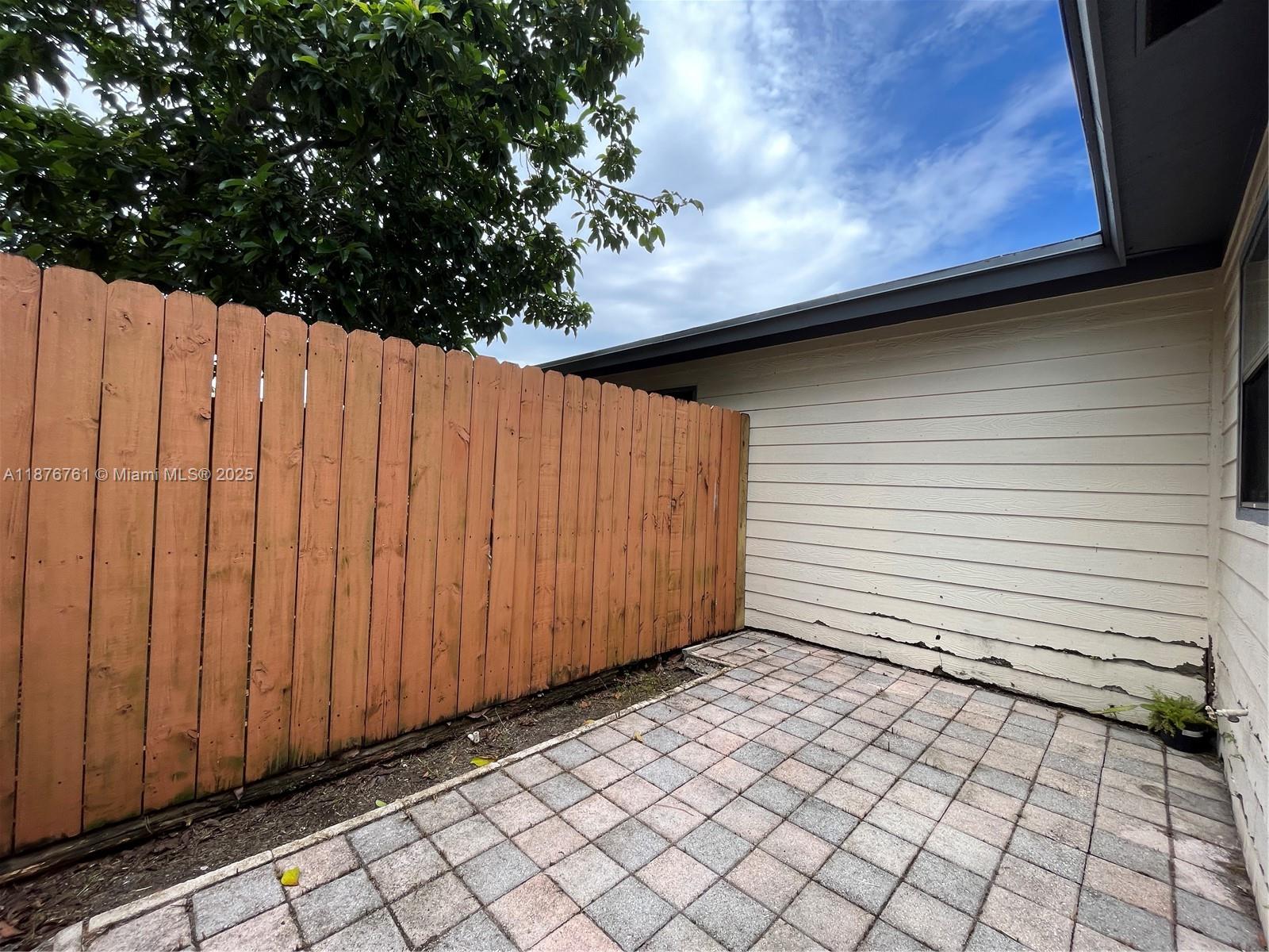 MY PLACE CONDO - Residential Lease