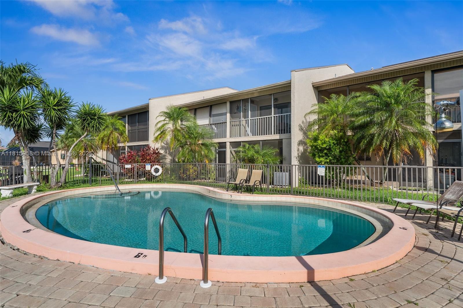 Pkwy Place Condo - Residential