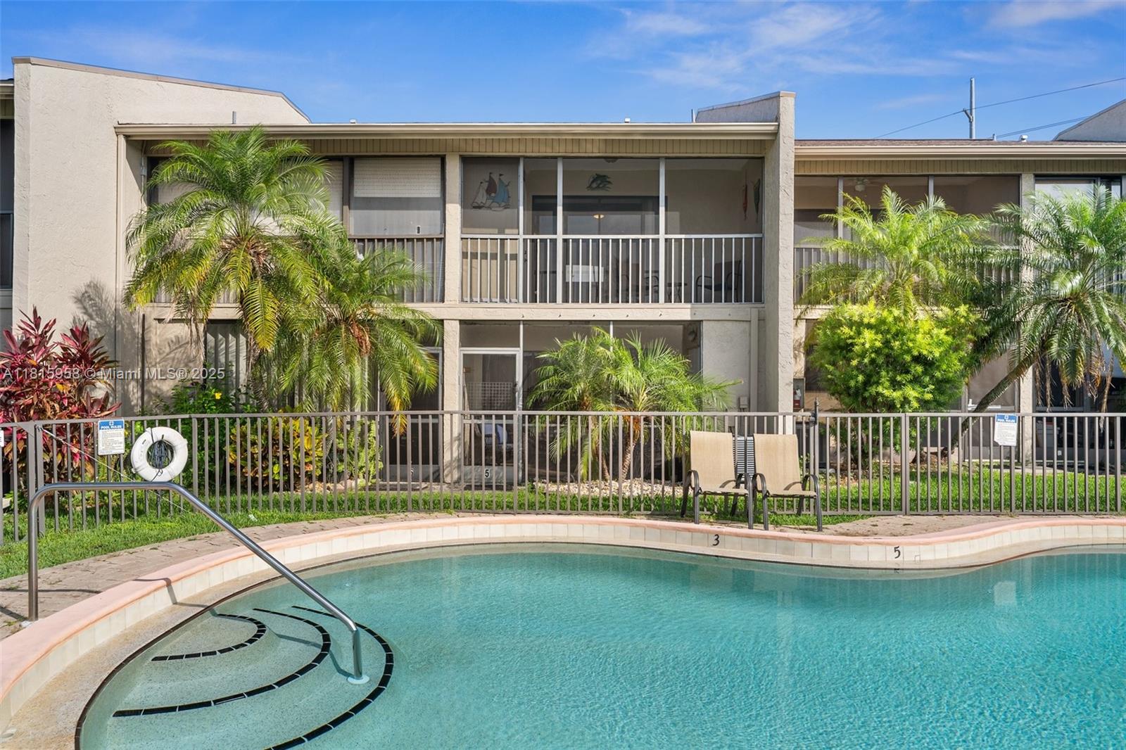 Pkwy Place Condo - Residential