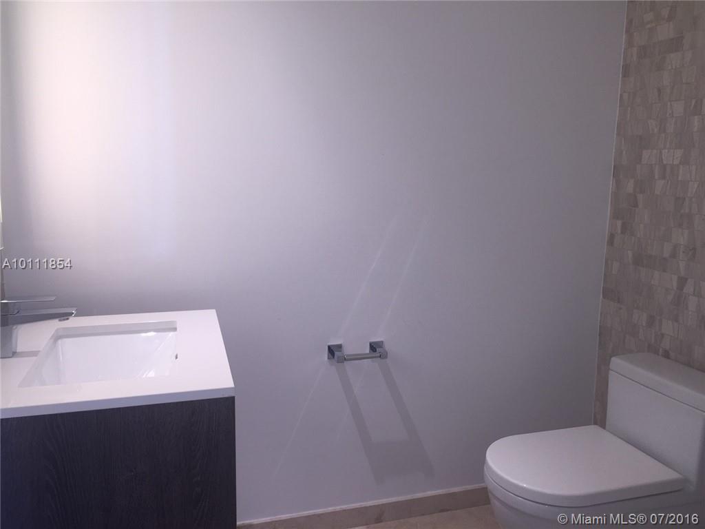 Reach Brickell City Centr - Residential Lease