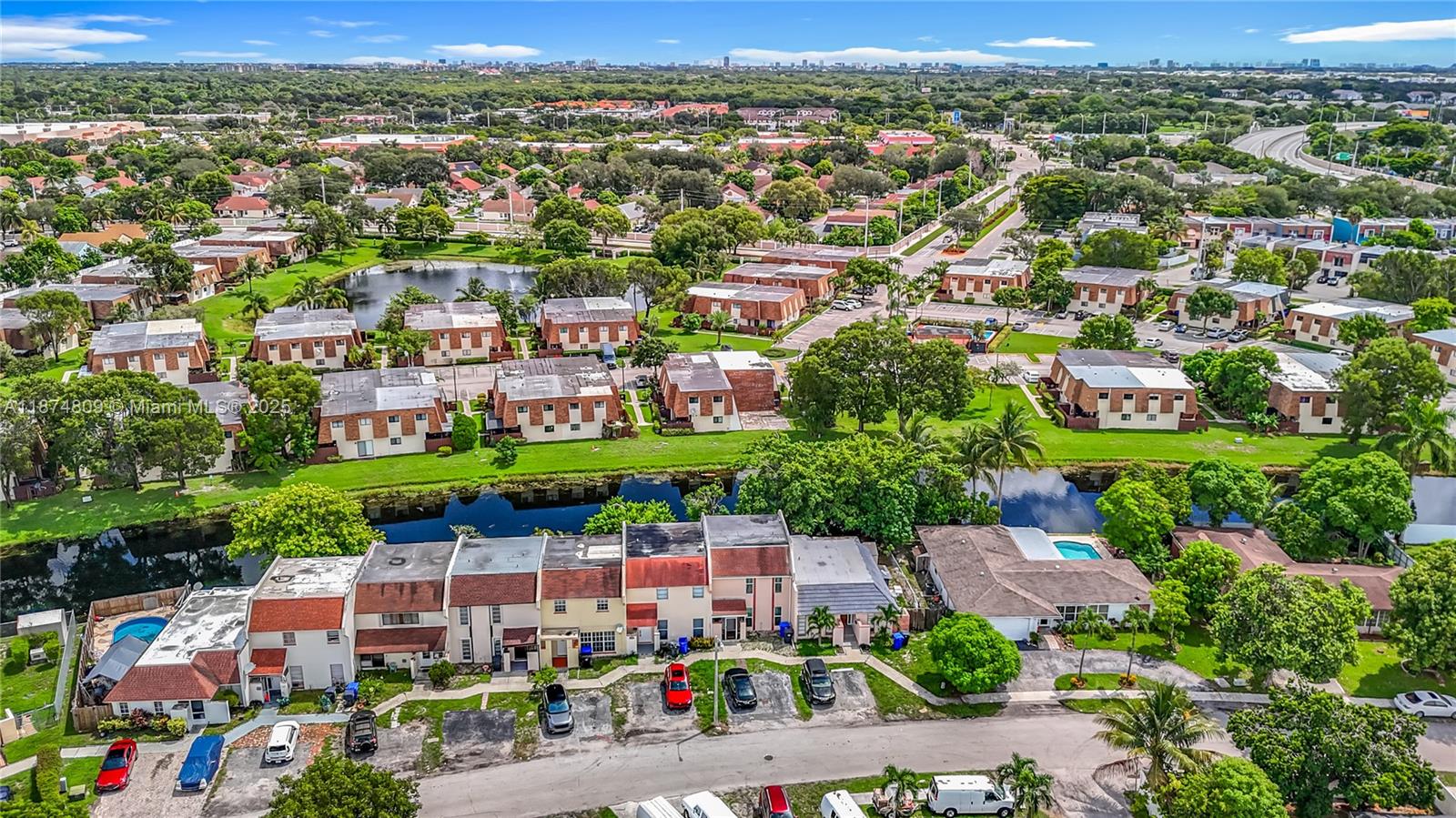 TAM O SHANTER VILLAS SEC - Residential Lease