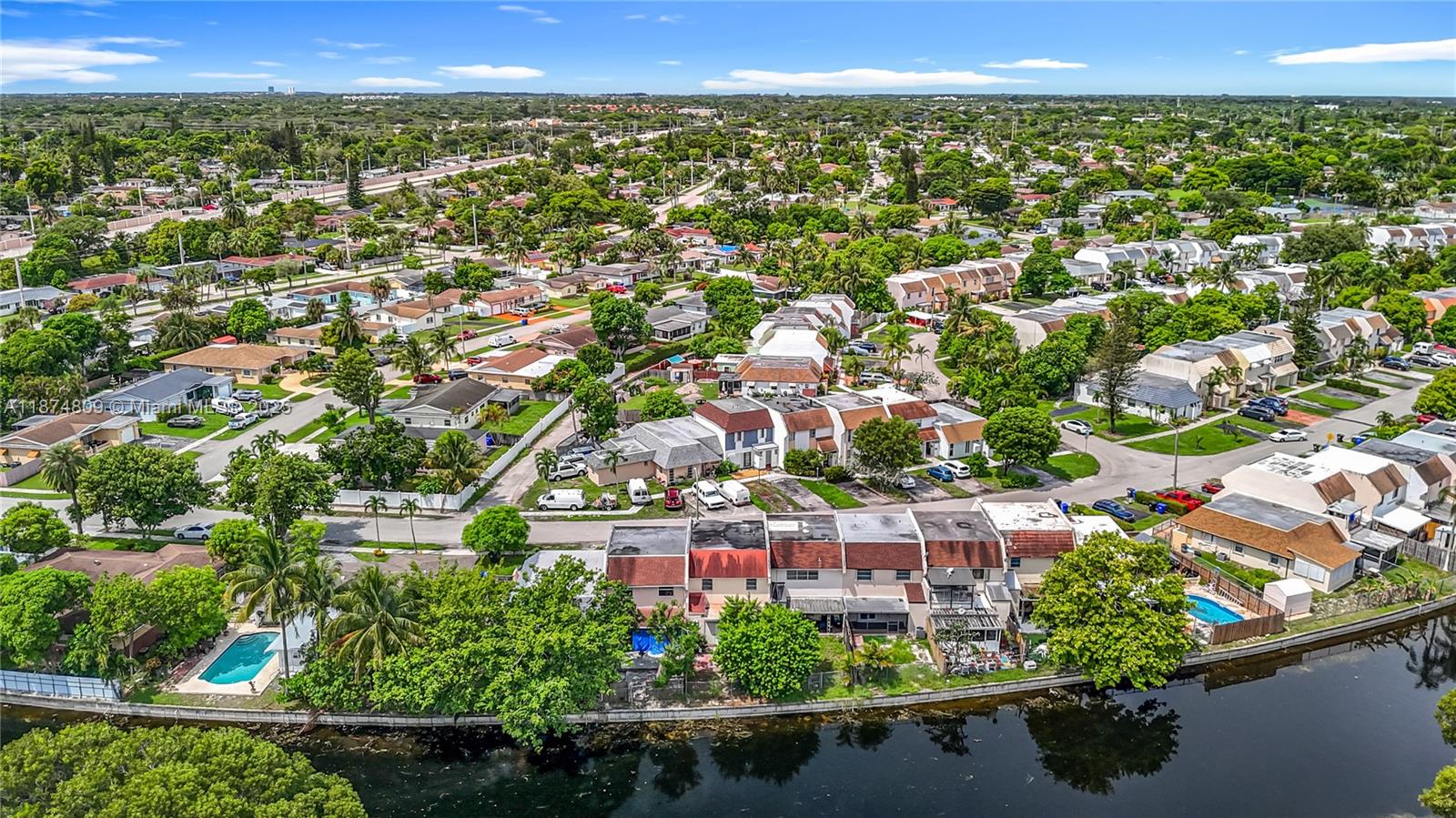 TAM O SHANTER VILLAS SEC - Residential Lease