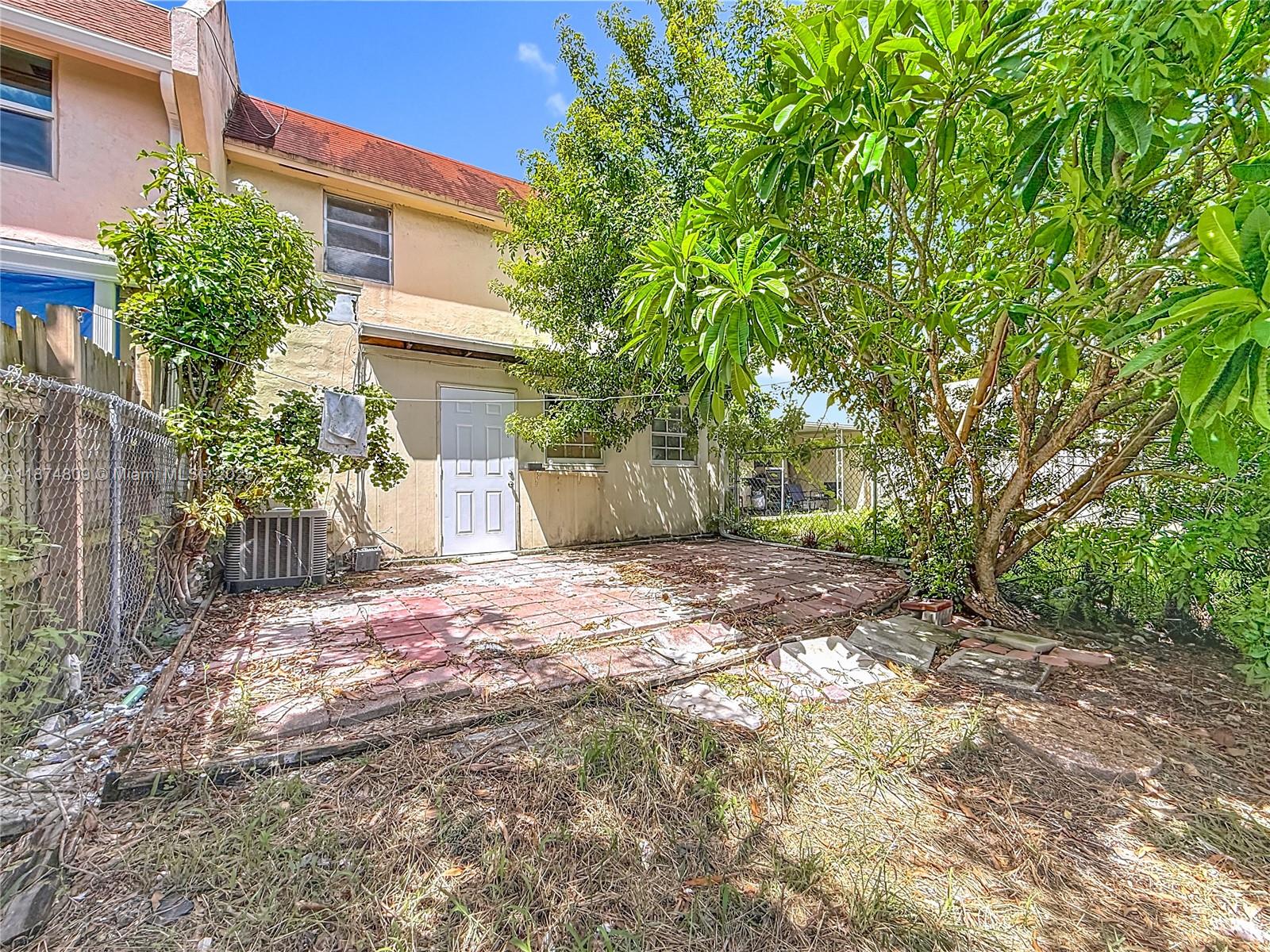 TAM O SHANTER VILLAS SEC - Residential Lease