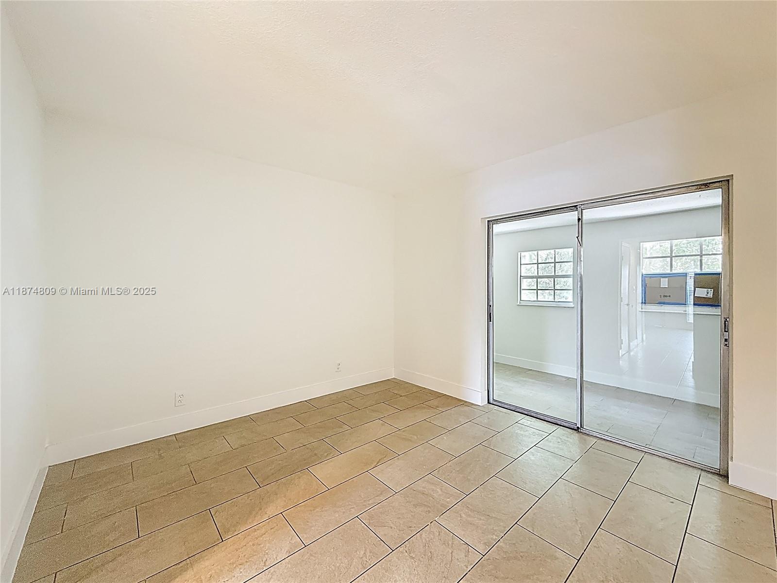 TAM O SHANTER VILLAS SEC - Residential Lease