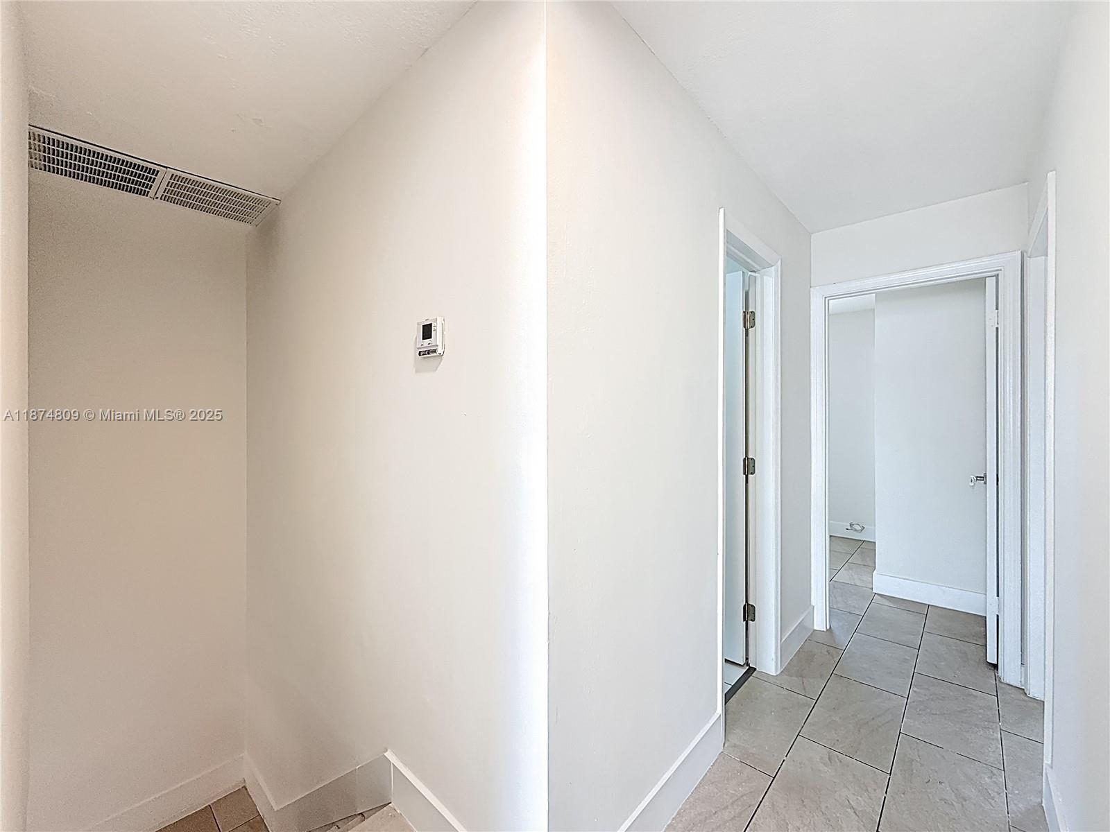 TAM O SHANTER VILLAS SEC - Residential Lease