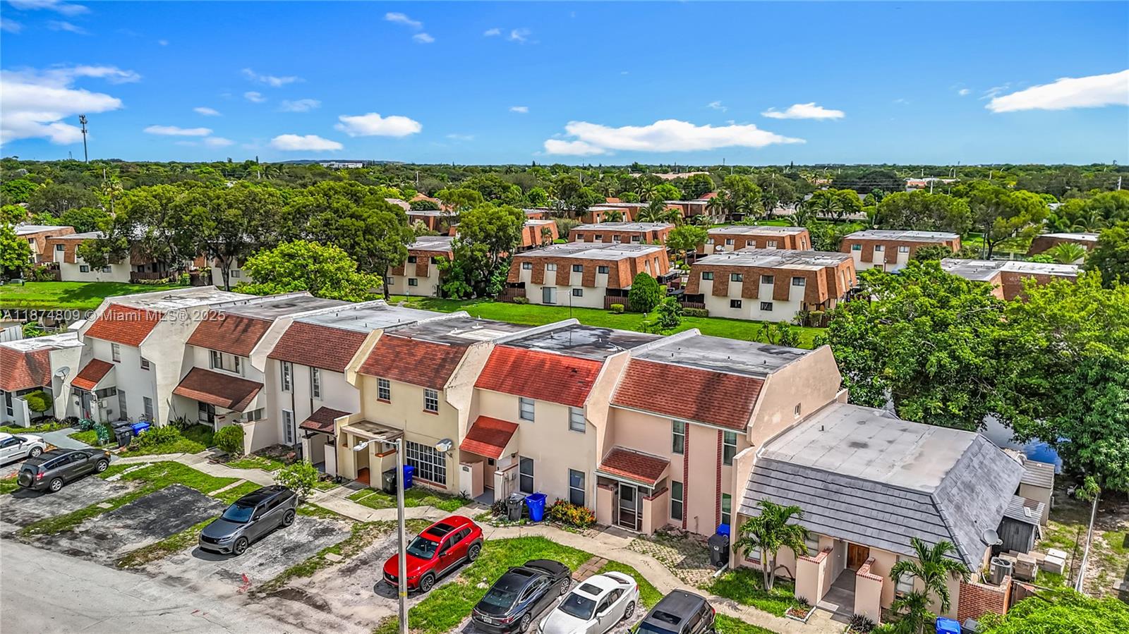 TAM O SHANTER VILLAS SEC - Residential Lease