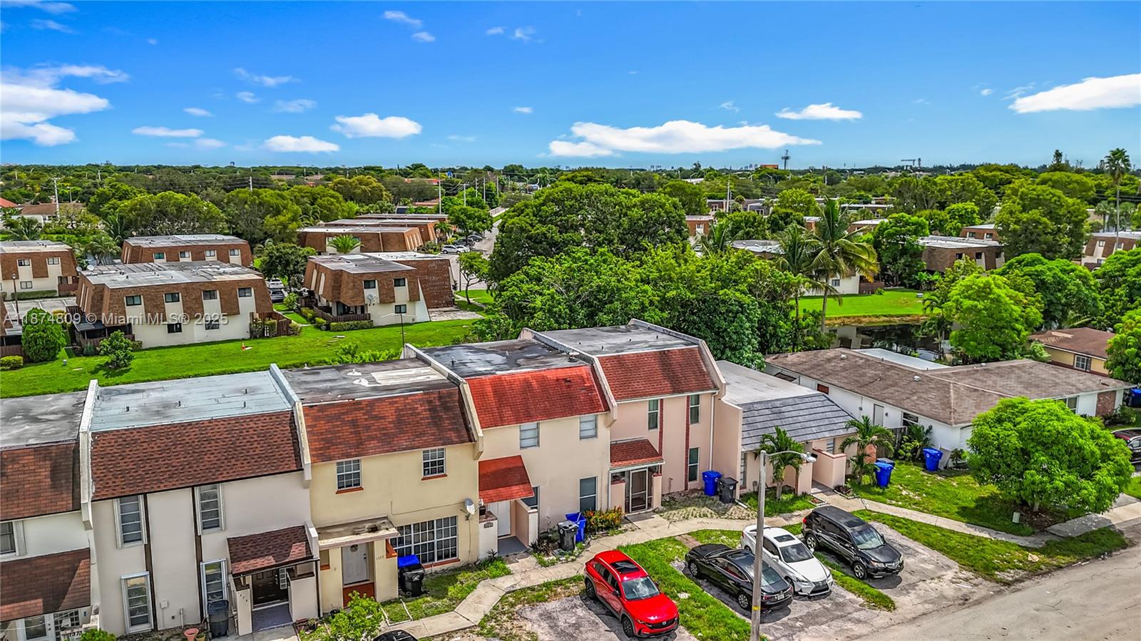 TAM O SHANTER VILLAS SEC - Residential Lease