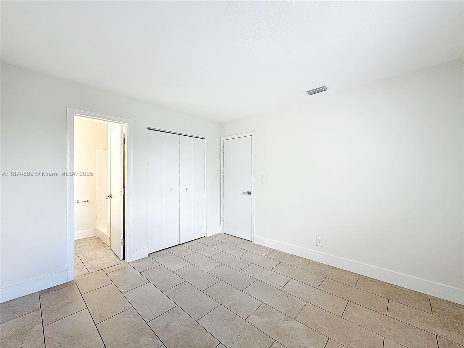 TAM O SHANTER VILLAS SEC - Residential Lease