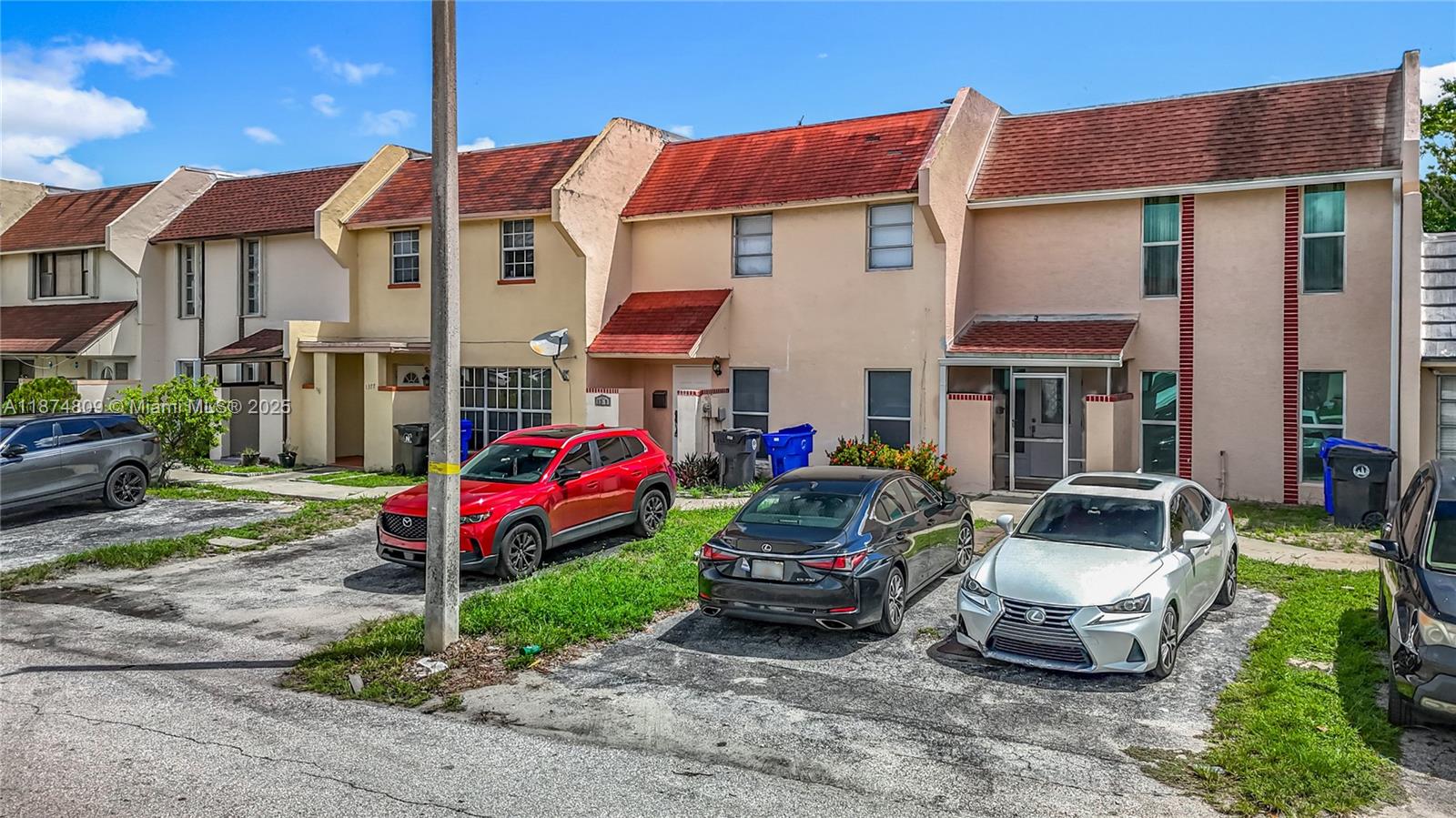 TAM O SHANTER VILLAS SEC - Residential Lease