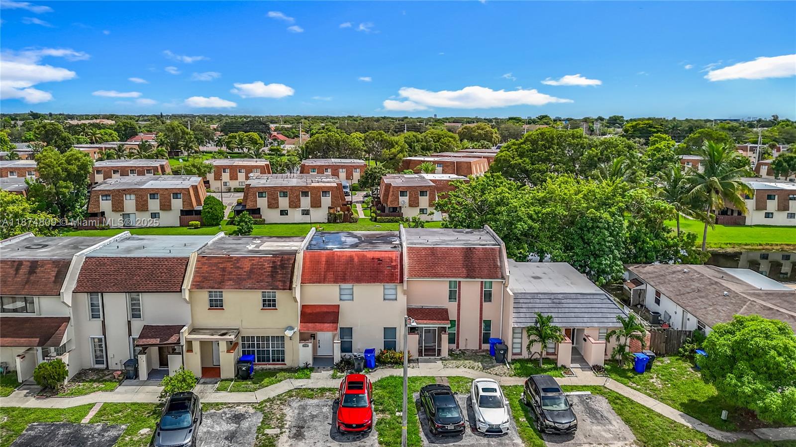 TAM O SHANTER VILLAS SEC - Residential Lease