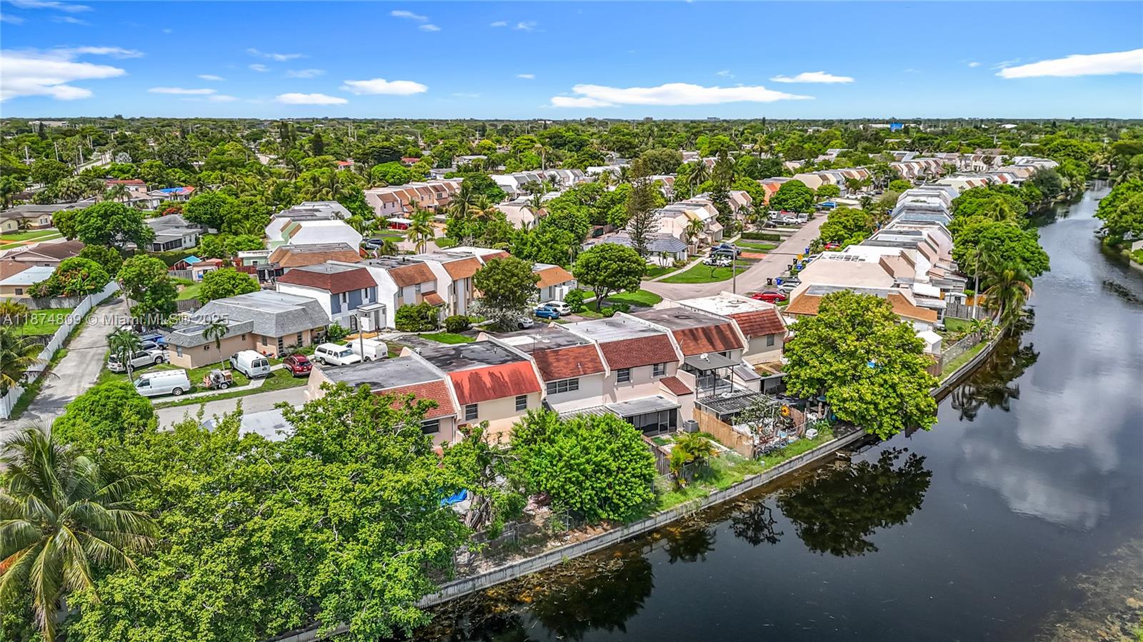 TAM O SHANTER VILLAS SEC - Residential Lease