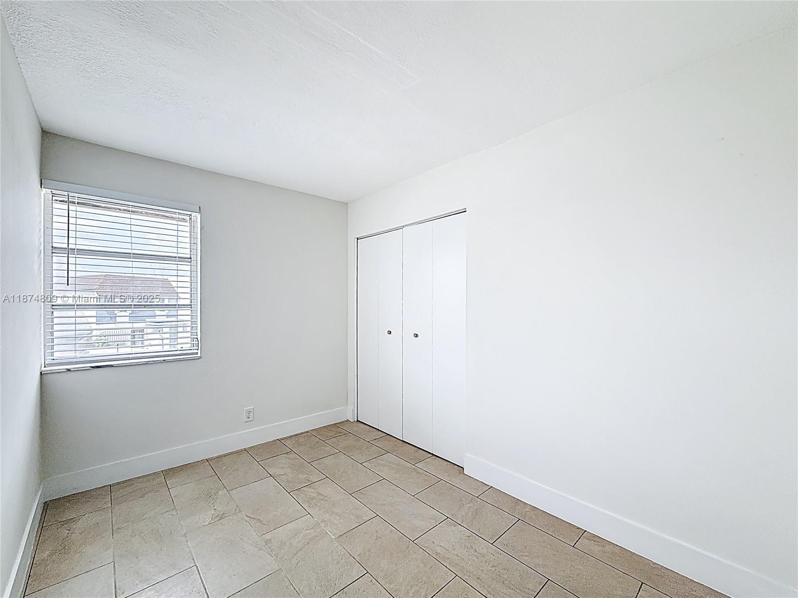 TAM O SHANTER VILLAS SEC - Residential Lease