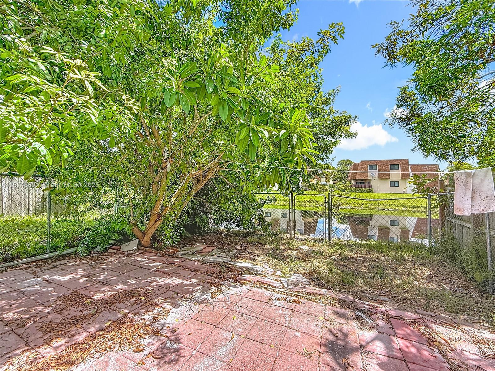 TAM O SHANTER VILLAS SEC - Residential Lease