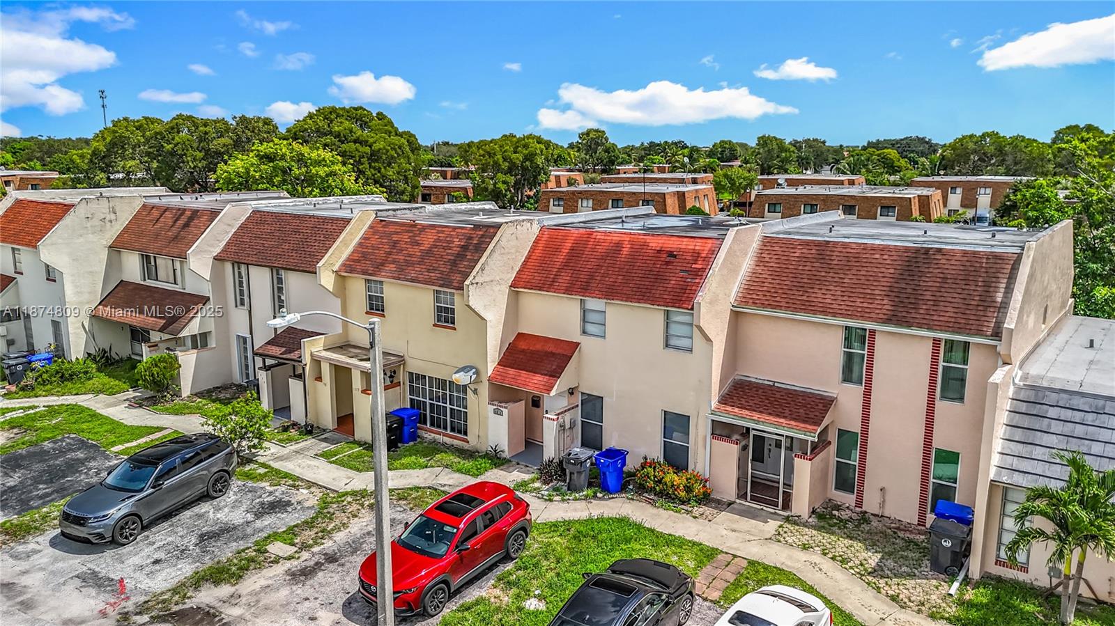 TAM O SHANTER VILLAS SEC - Residential Lease