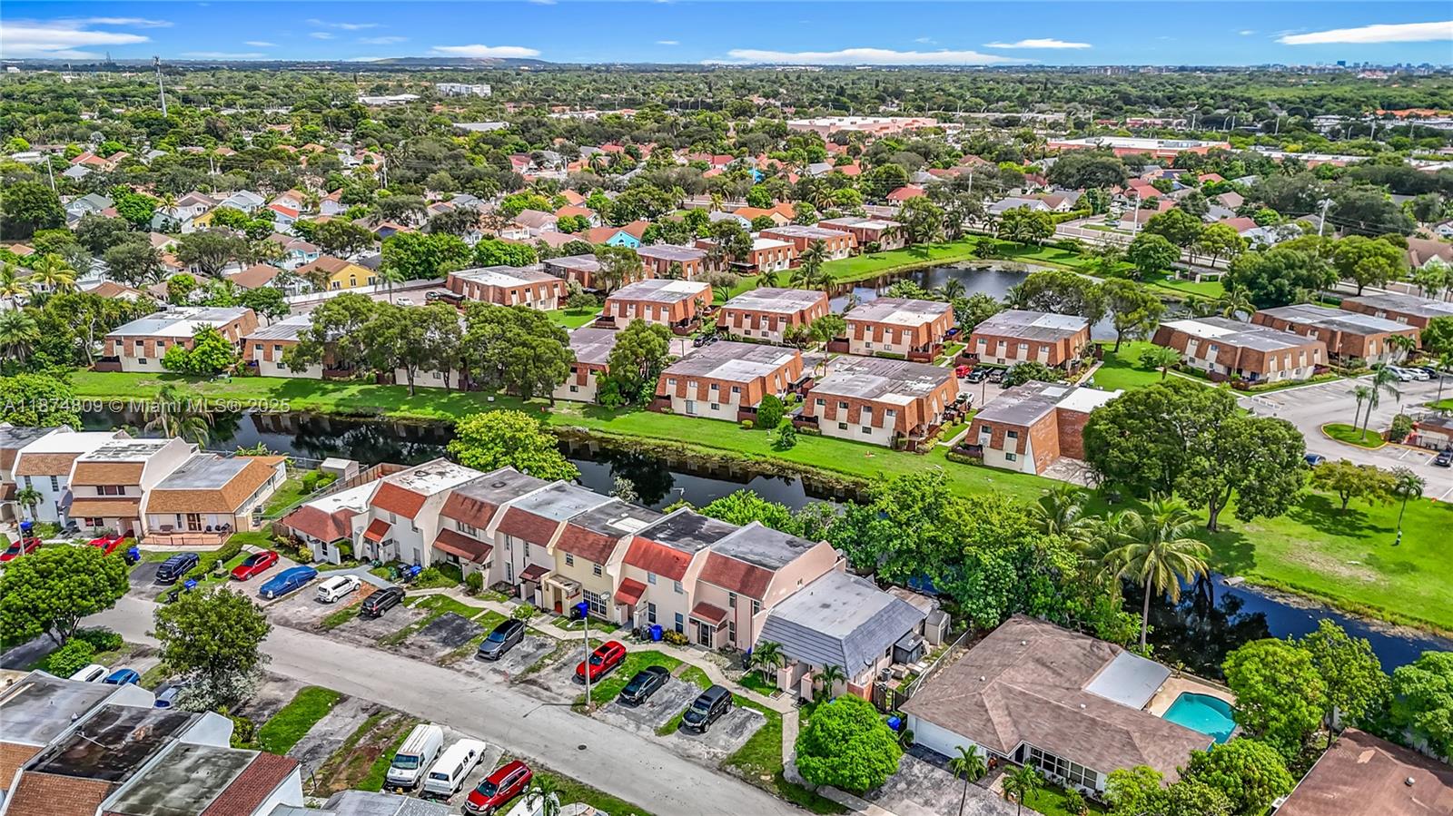 TAM O SHANTER VILLAS SEC - Residential Lease