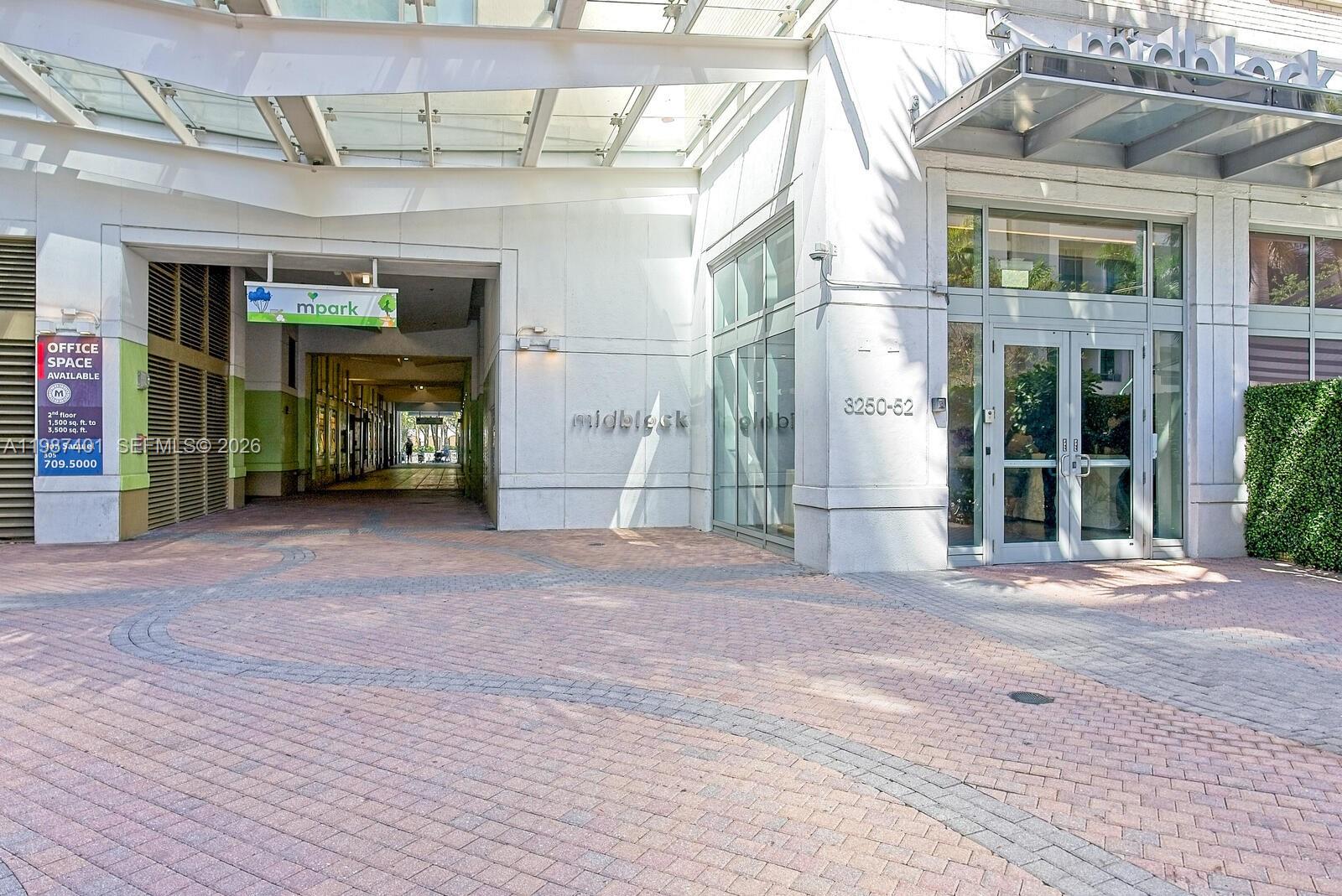 MIDBLOCK MIAMI CONDO - Residential