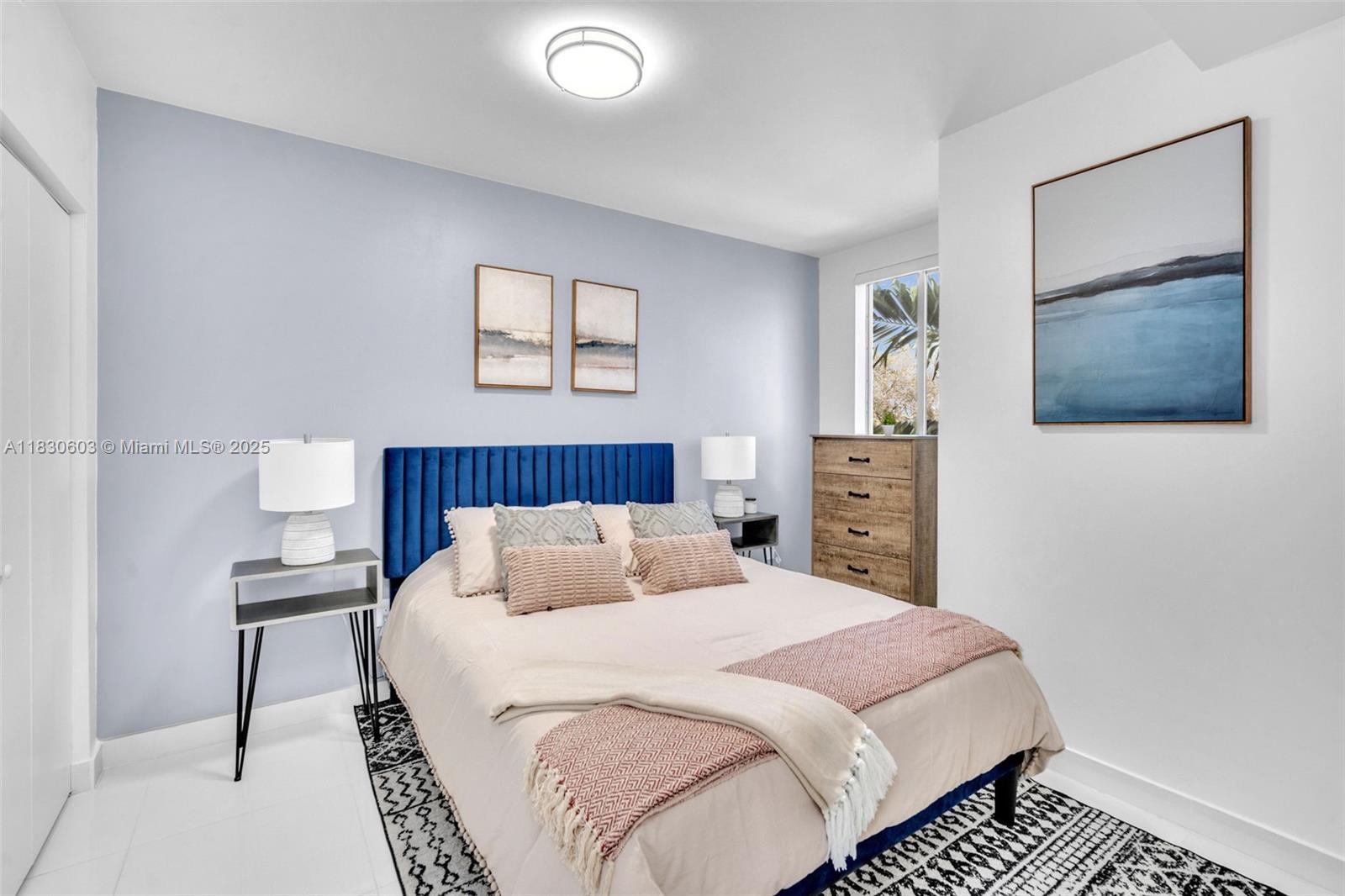 WEITZER AVENTURA PLACE - Residential