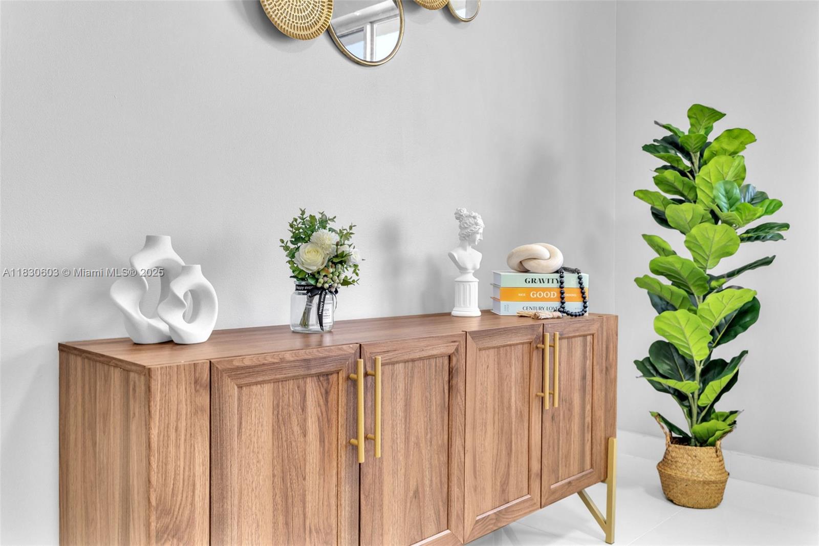 WEITZER AVENTURA PLACE - Residential