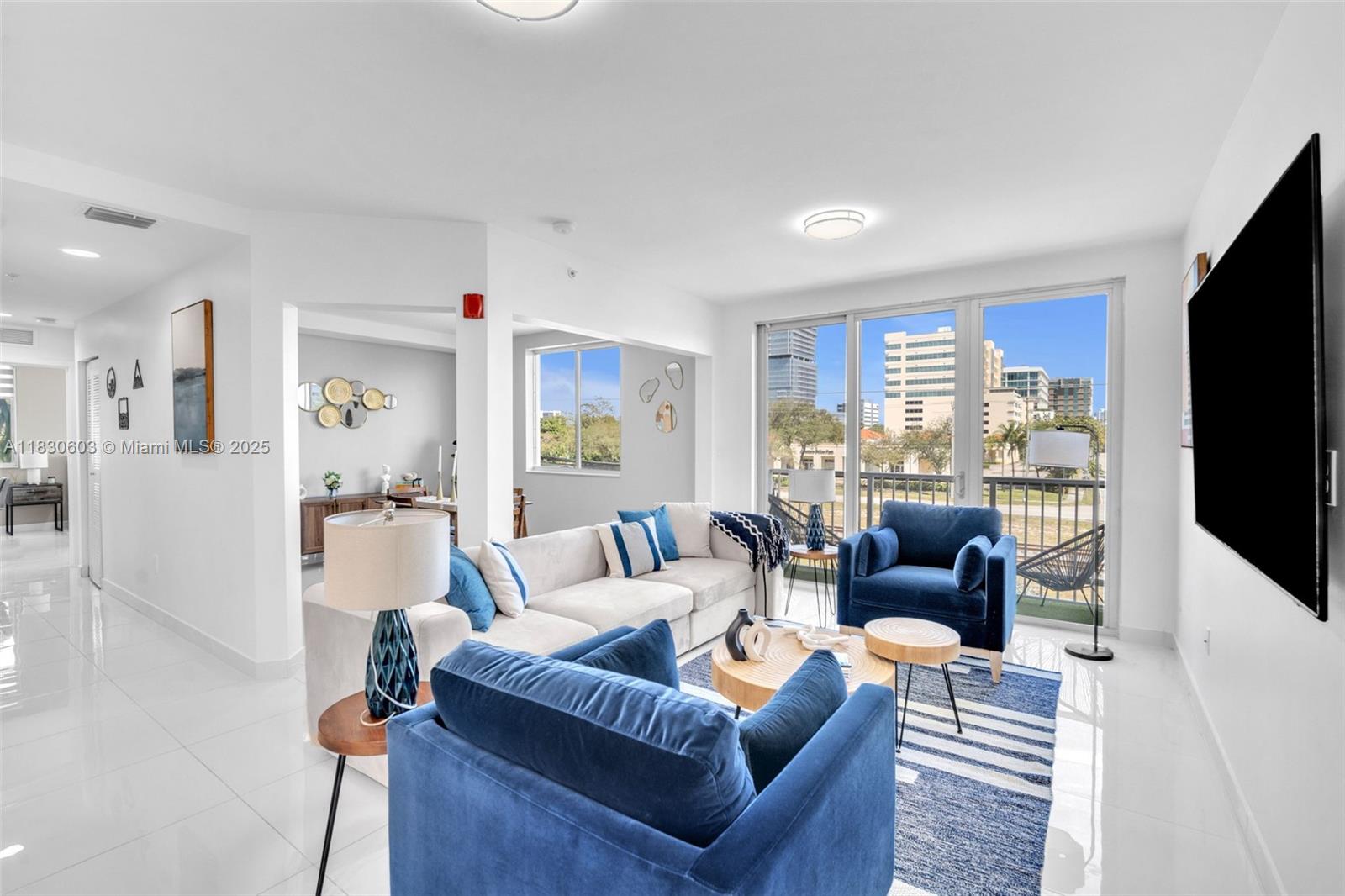 Discover Modern comfort in the heart of Aventura with this newly furnished 2-bedroom apartment. Flooded with natural light, it boasts a convenient in-unit washer and dryer. Enjoy urban living at its finest with dining, shopping, and entertainment options just moments away. Schedule a viewing today and make this exquisite apartment your new home.