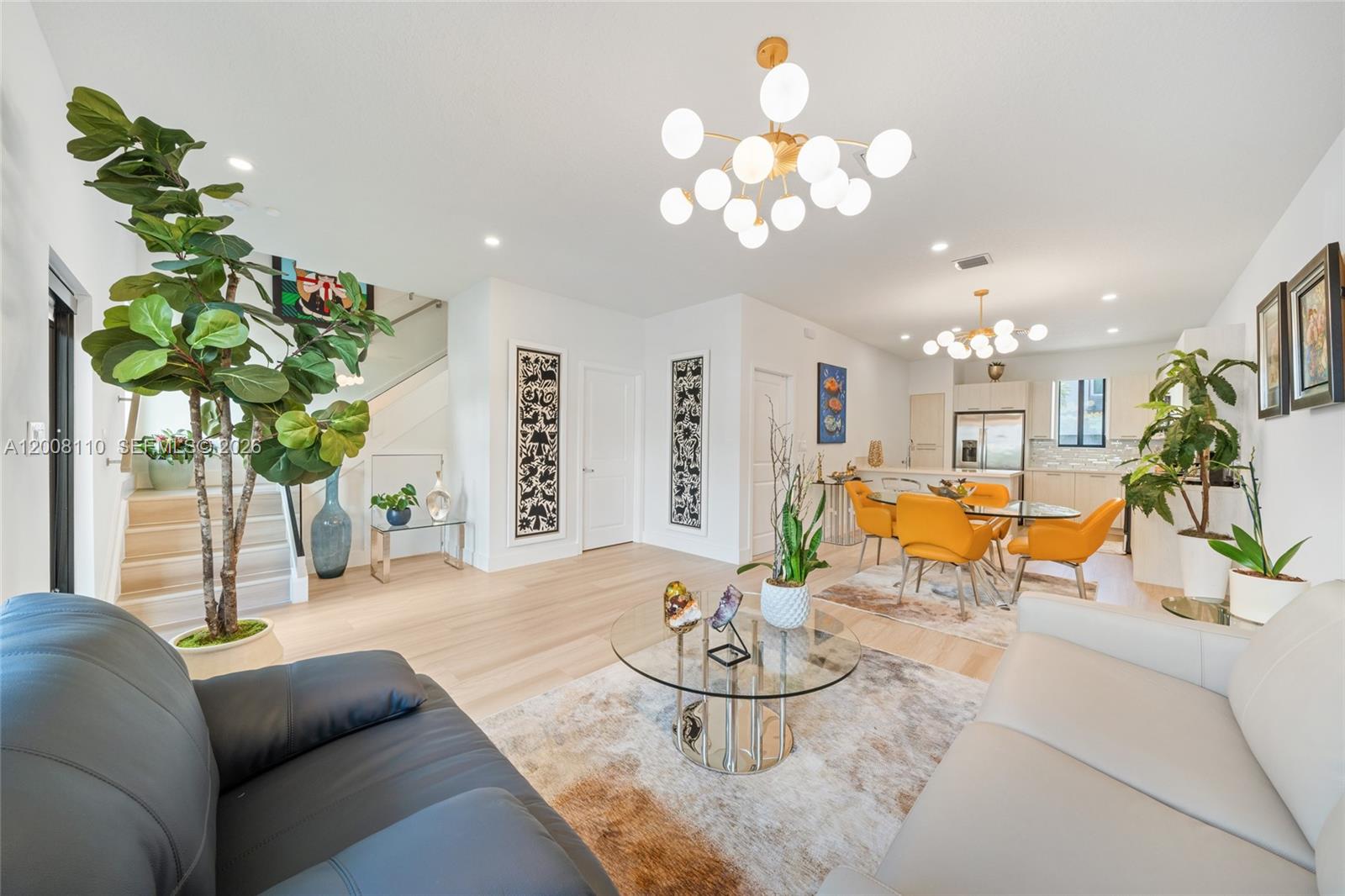 DOWNTOWN DORAL SOUTH PHAS - Residential