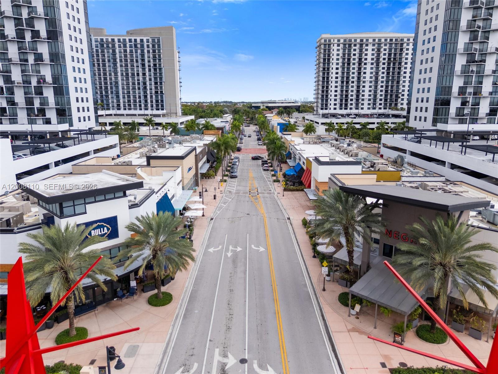 DOWNTOWN DORAL SOUTH PHAS - Residential