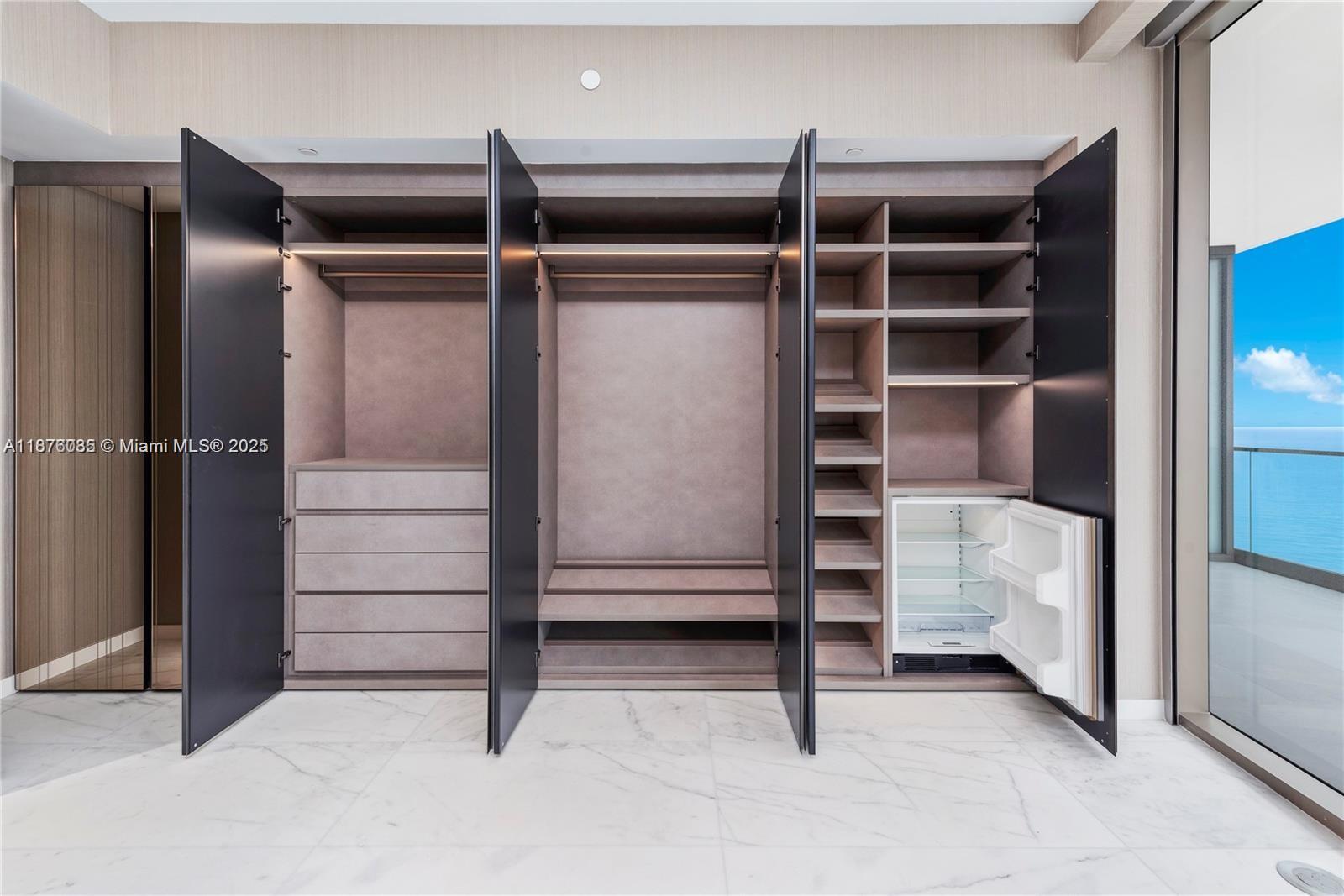 18975 COLLINS CONDO - Residential Lease