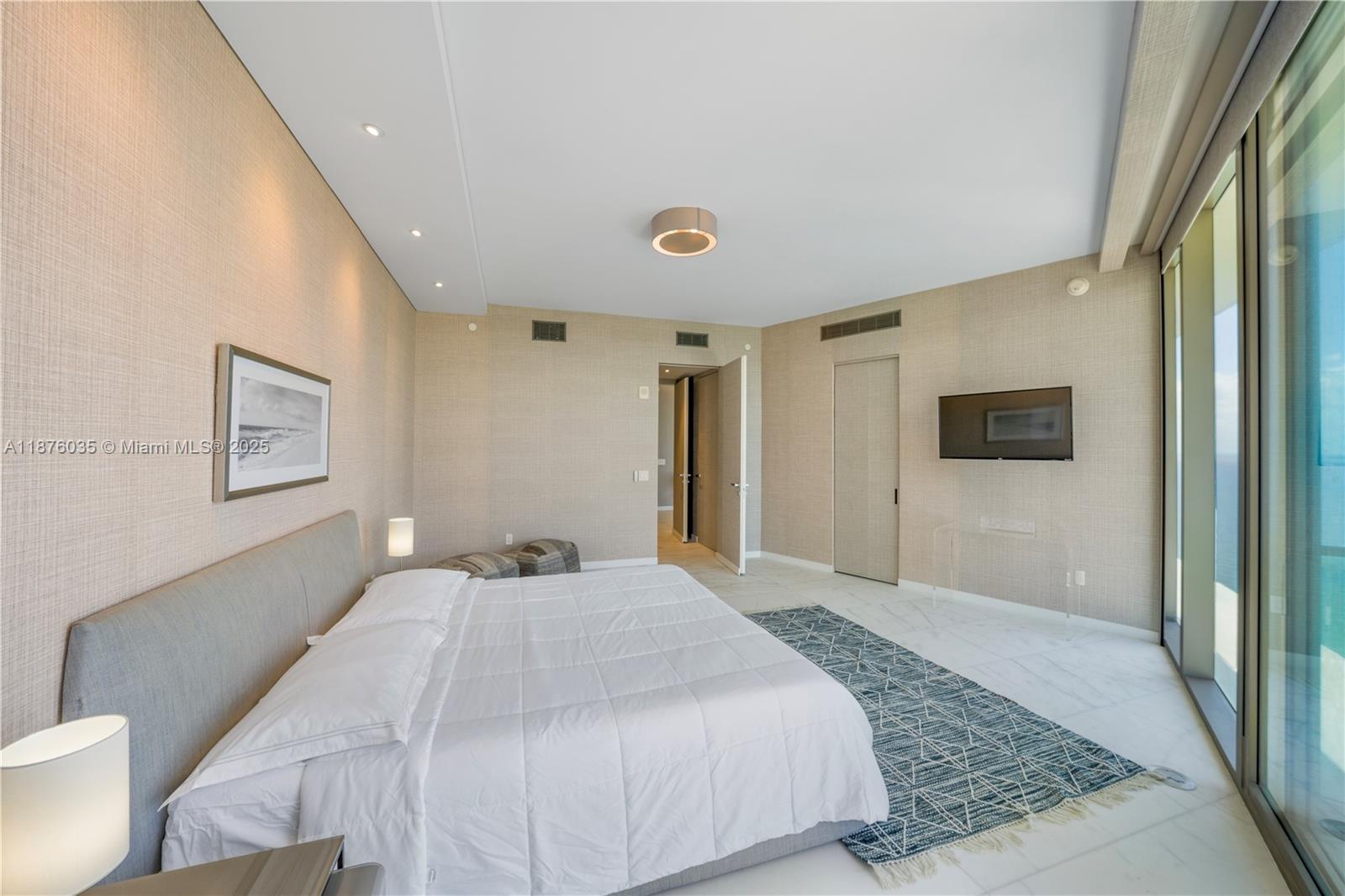 18975 COLLINS CONDO - Residential Lease