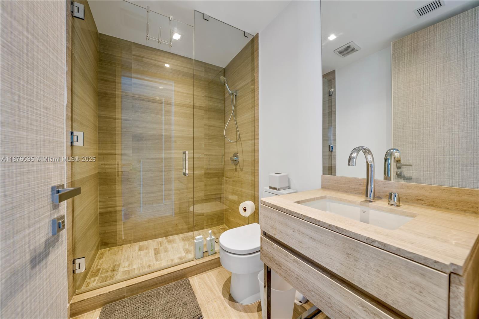 18975 COLLINS CONDO - Residential Lease