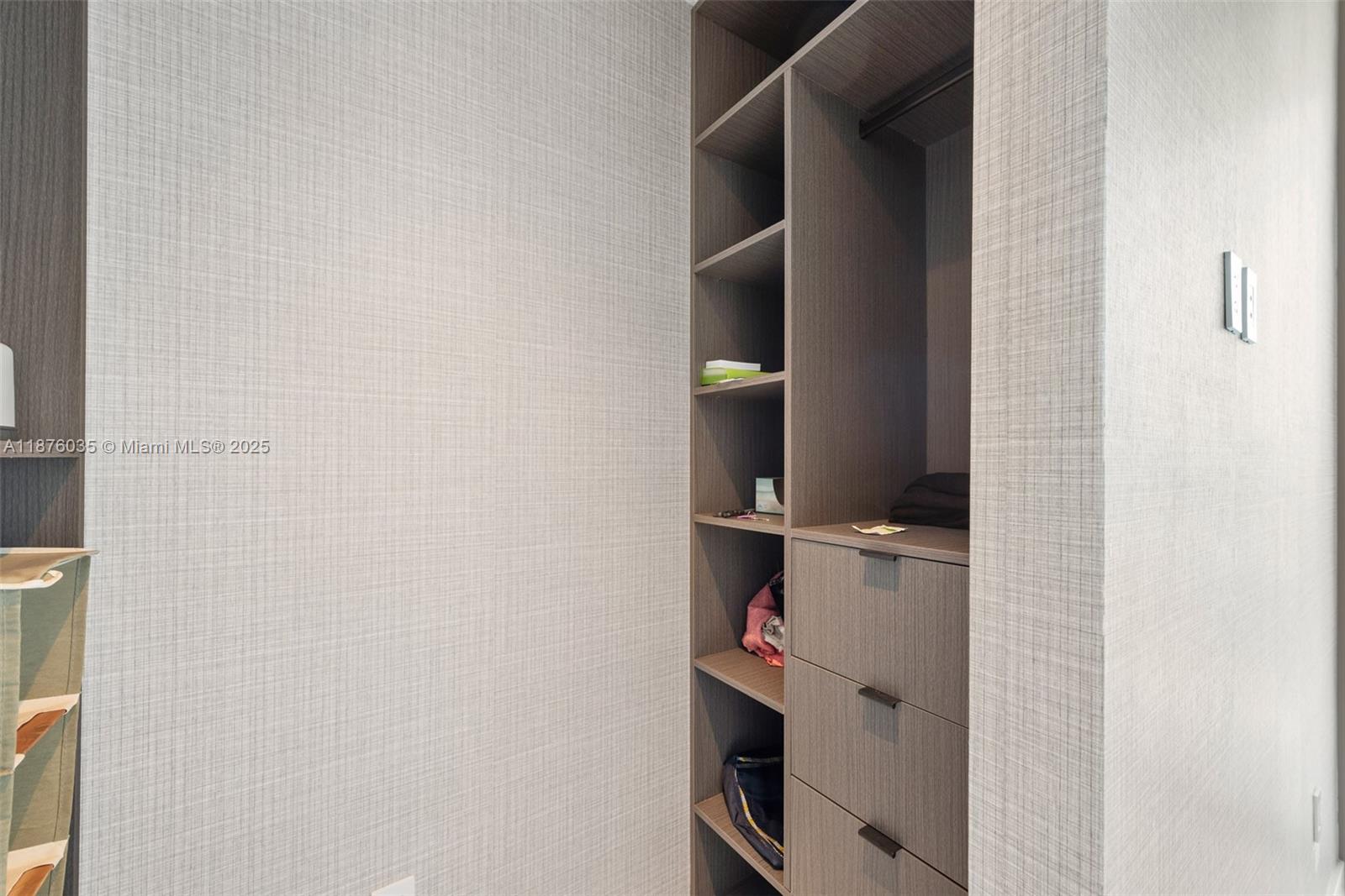 18975 COLLINS CONDO - Residential Lease